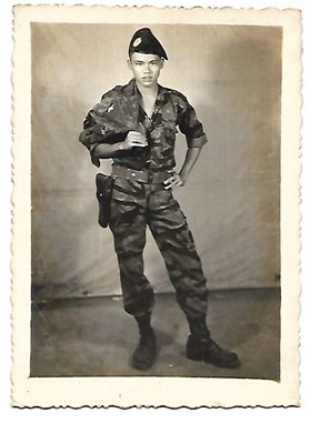 ARVN / South Vietnamese  Army Airborne Soldier Wearing Tiger Stripe Photo