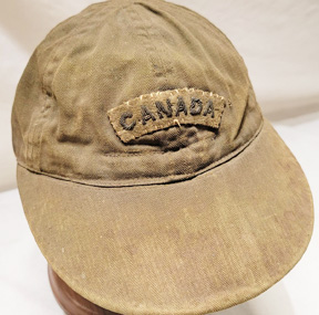 WWII US Navy N4 Cap with Bullion Canada Patch / tab