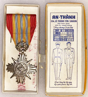 ARVN / South Vietnamese Cased Military Merit Medal Named To A US Serviceman