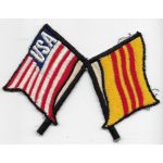 Crossed South Vietnamese & US Flag Novelty Patch